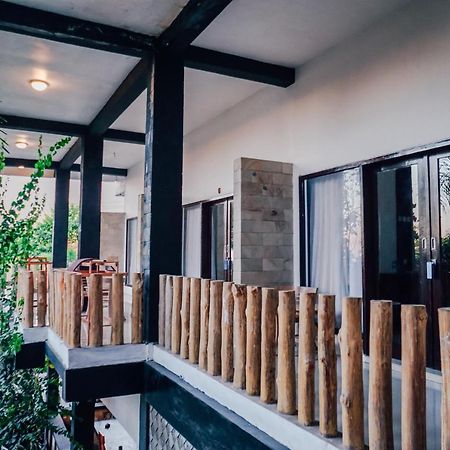 Rudytrekker Guest House เซอนารู ภายนอก รูปภาพ